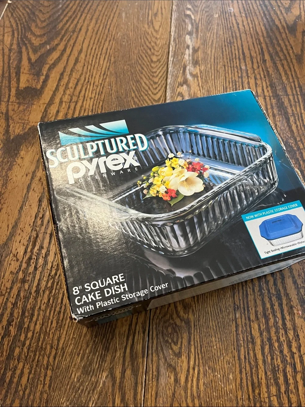 Pyrex Sculptured 8